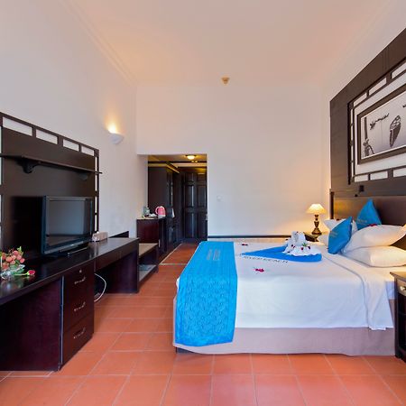 River Beach Resort & Residences Хойан Экстерьер фото