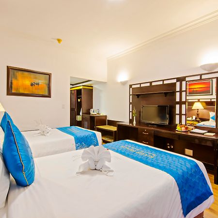 River Beach Resort & Residences Хойан Экстерьер фото