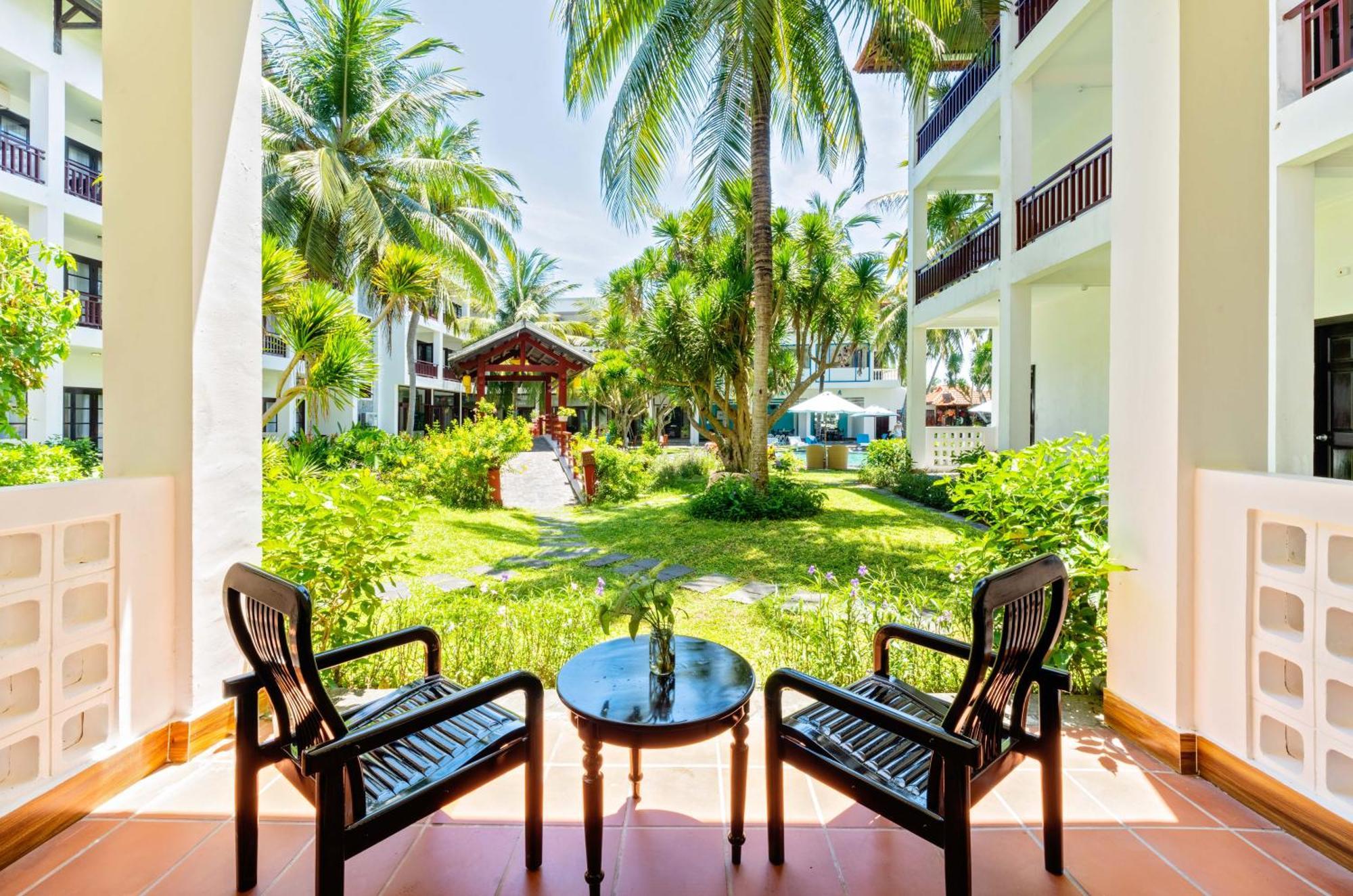 River Beach Resort & Residences Хойан Экстерьер фото