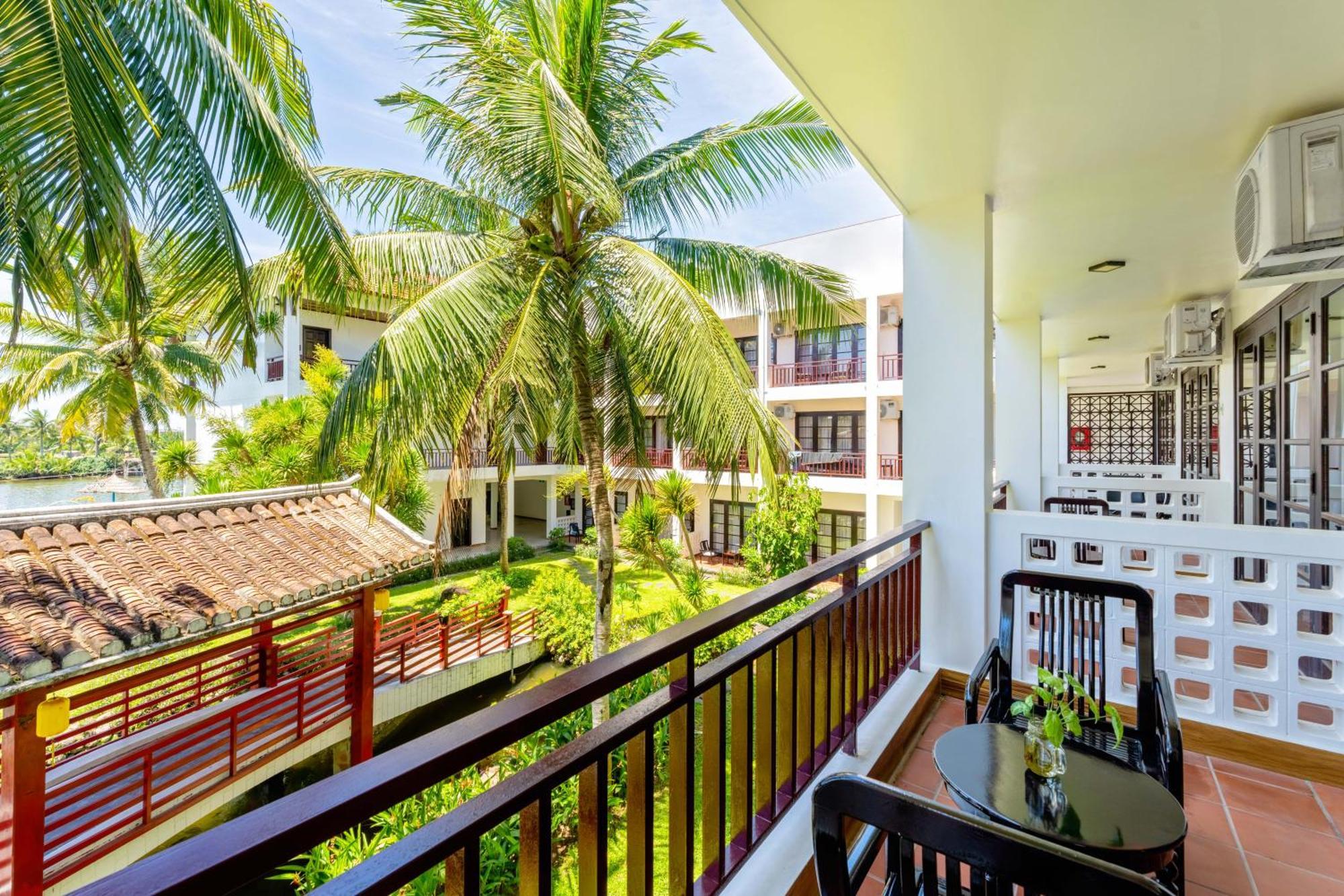 River Beach Resort & Residences Хойан Экстерьер фото