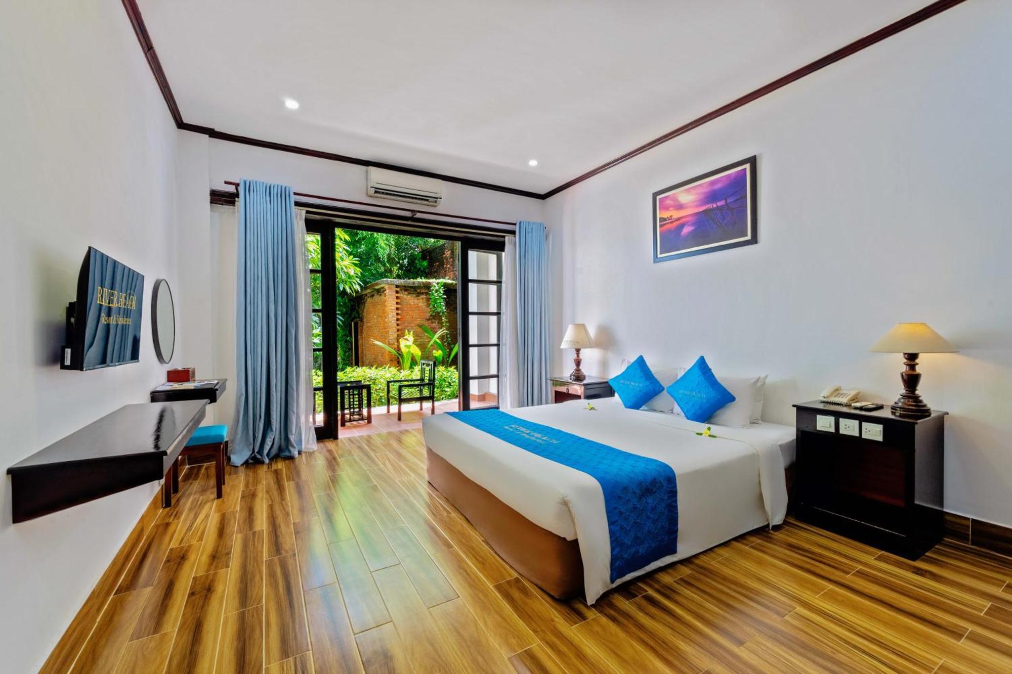 River Beach Resort & Residences Хойан Экстерьер фото