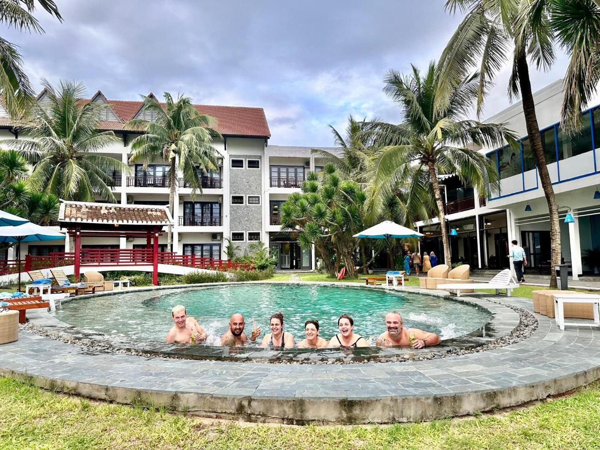River Beach Resort & Residences Хойан Экстерьер фото